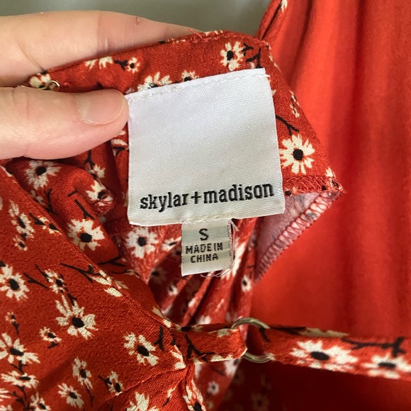 Skylar + Madison floral mini dress - Picture 5 of 9